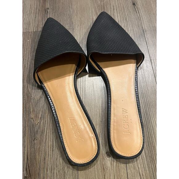 J.Crew Flats with a Diamond pattern - Picture 2 of 4